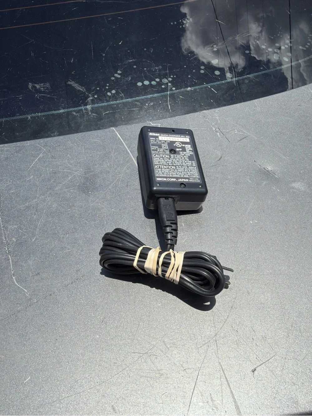 OEM Genuine Nikon MH-18a Quick Battery Charger for Nikon EN-EL3 EN-EL3A EN-EL3E